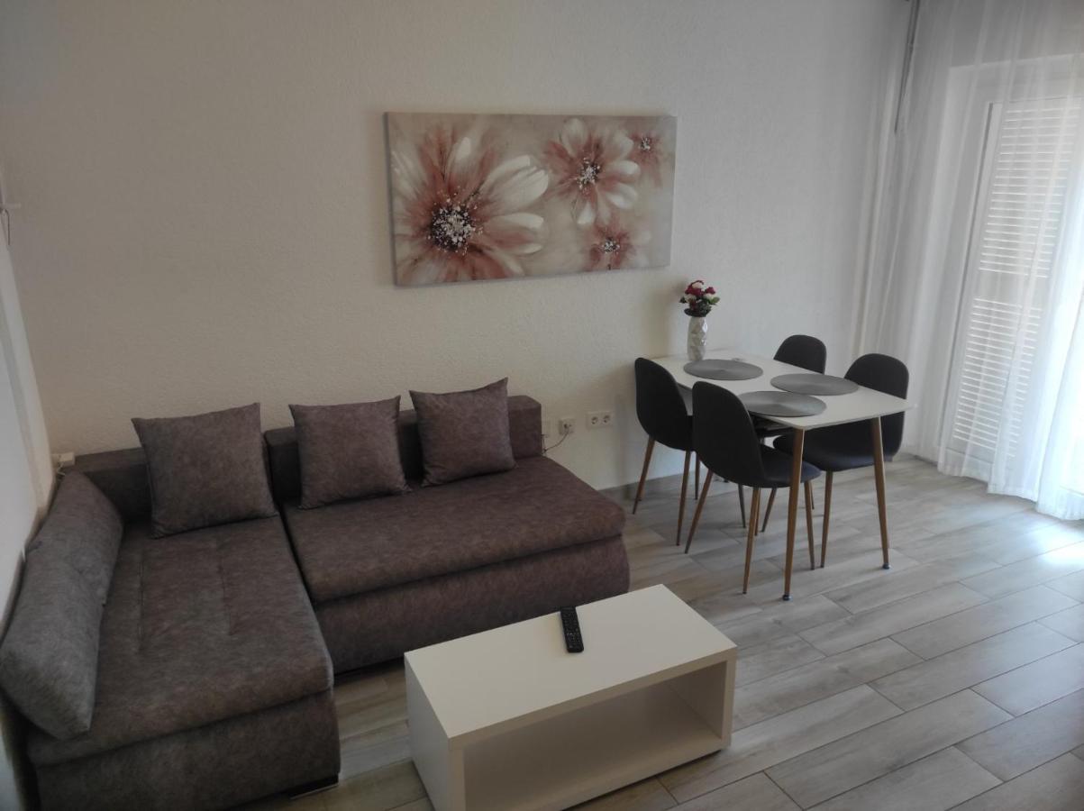 Apartmani Vesna Krk Town Eksteriør bilde